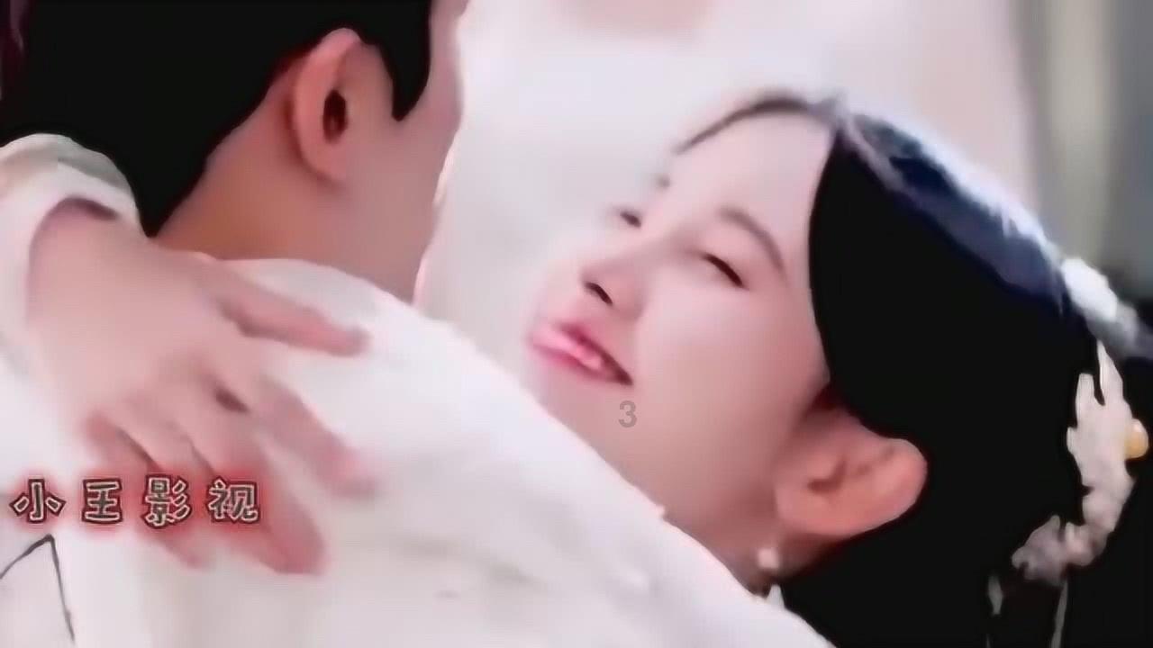 摆动小圆球