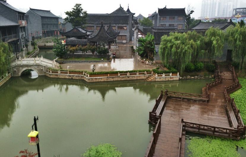 艾玛的时尚装